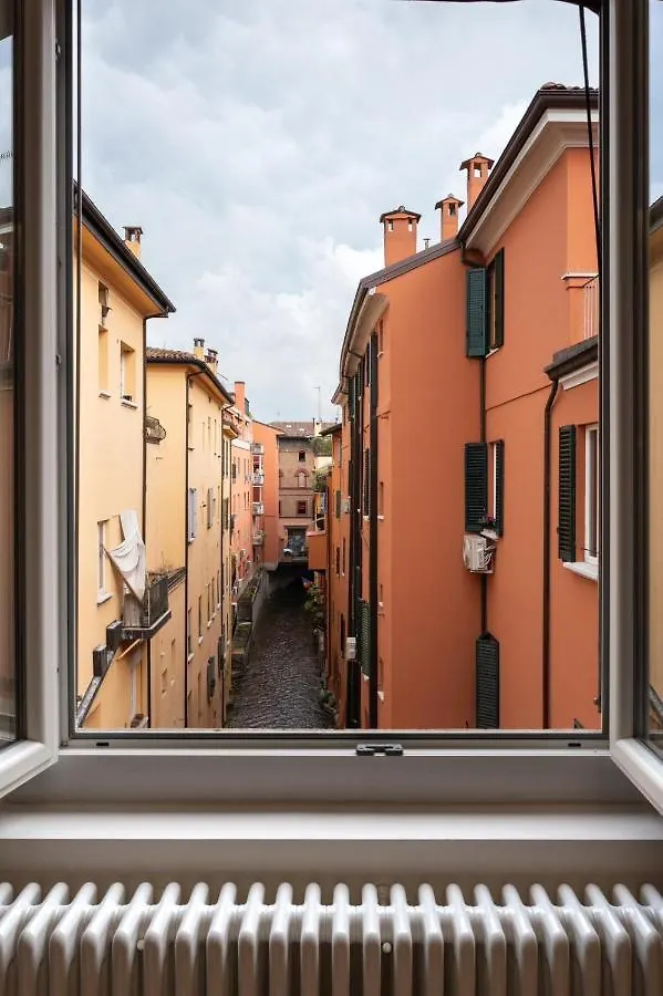 Sibilla Suite Apartment - Via Piella 14 Bologna Italia